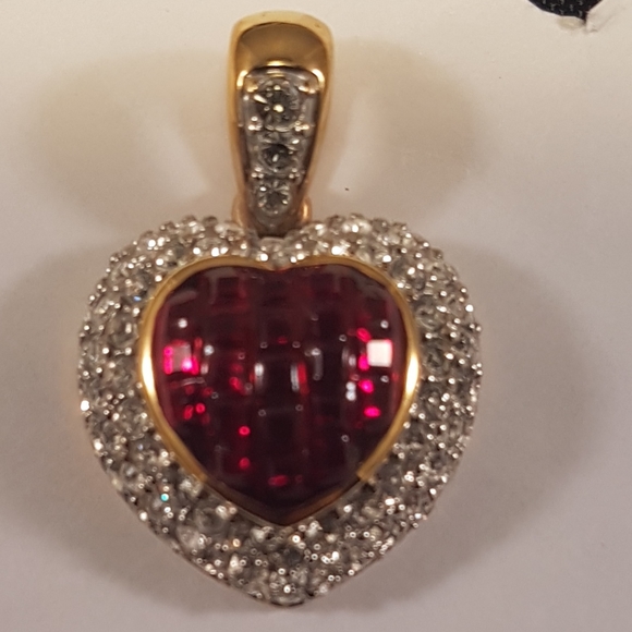 Swarovski Crystal Pendant - Picture 3 of 3